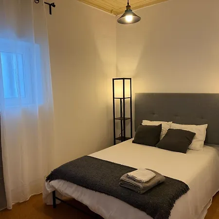 Pensión Casa Muralhas Peniche